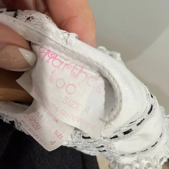 Vintage 80s Black/White Haunted Mansion Dress 3/4 Girls - Picture 4 of 4